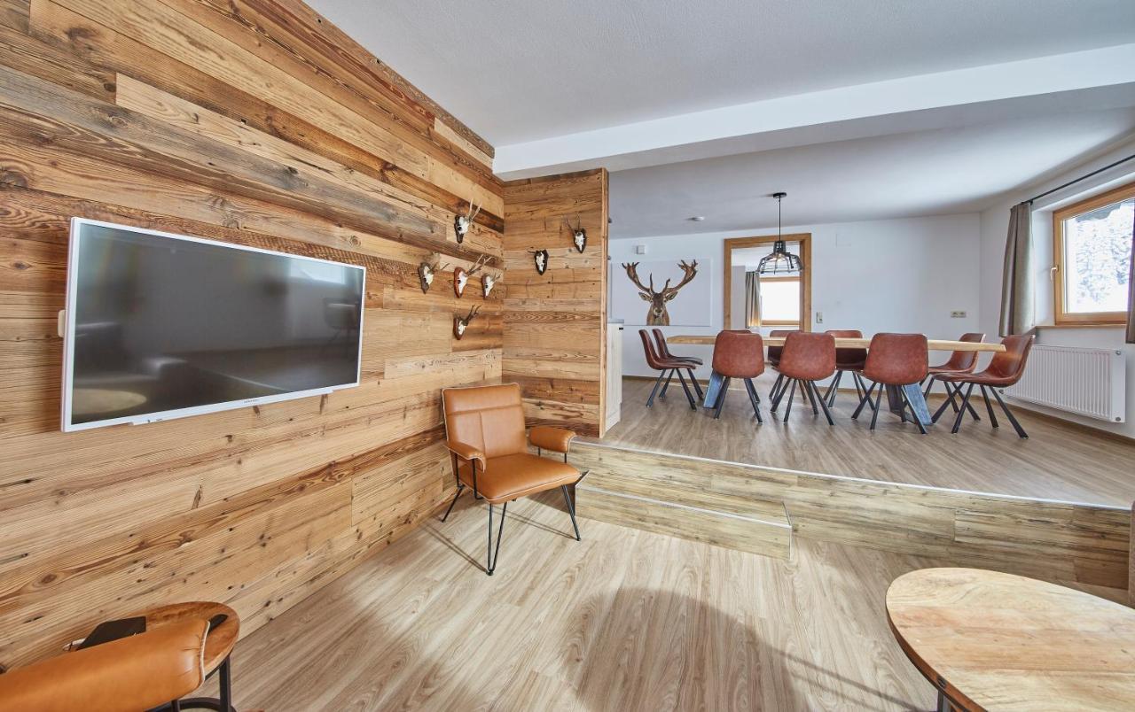 Glemm Lodge Apartments - Joker Card Im Sommer Inklusive Saalbach-Hinterglemm Esterno foto