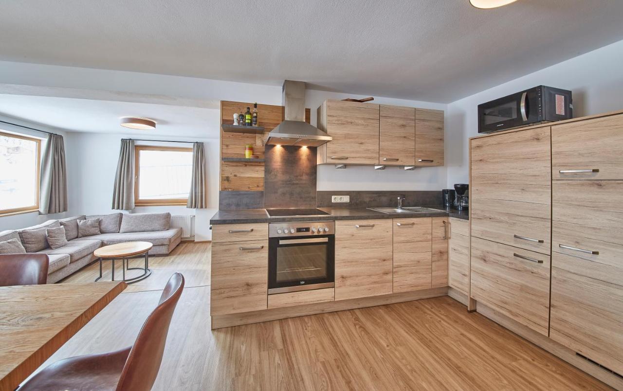 Glemm Lodge Apartments - Joker Card Im Sommer Inklusive Saalbach-Hinterglemm Esterno foto