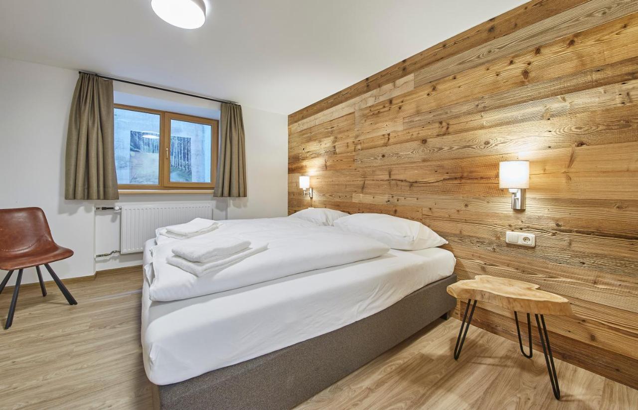 Glemm Lodge Apartments - Joker Card Im Sommer Inklusive Saalbach-Hinterglemm Esterno foto